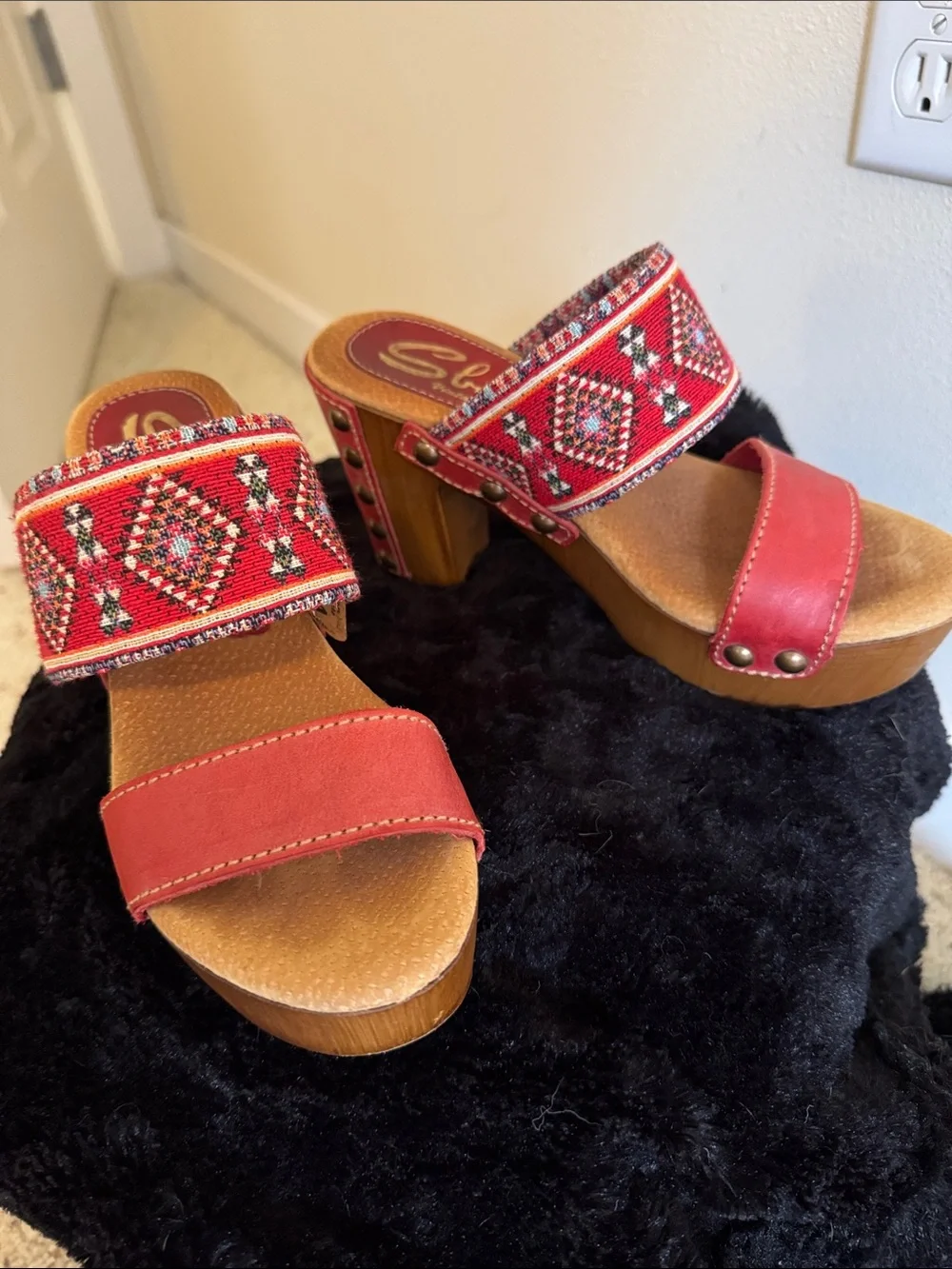Sbicca Vintage Collection Red Embroidered Platform Mules with Stud Accents